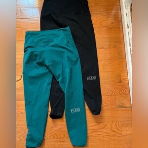 Fleo Two pairs of El toro legging size large